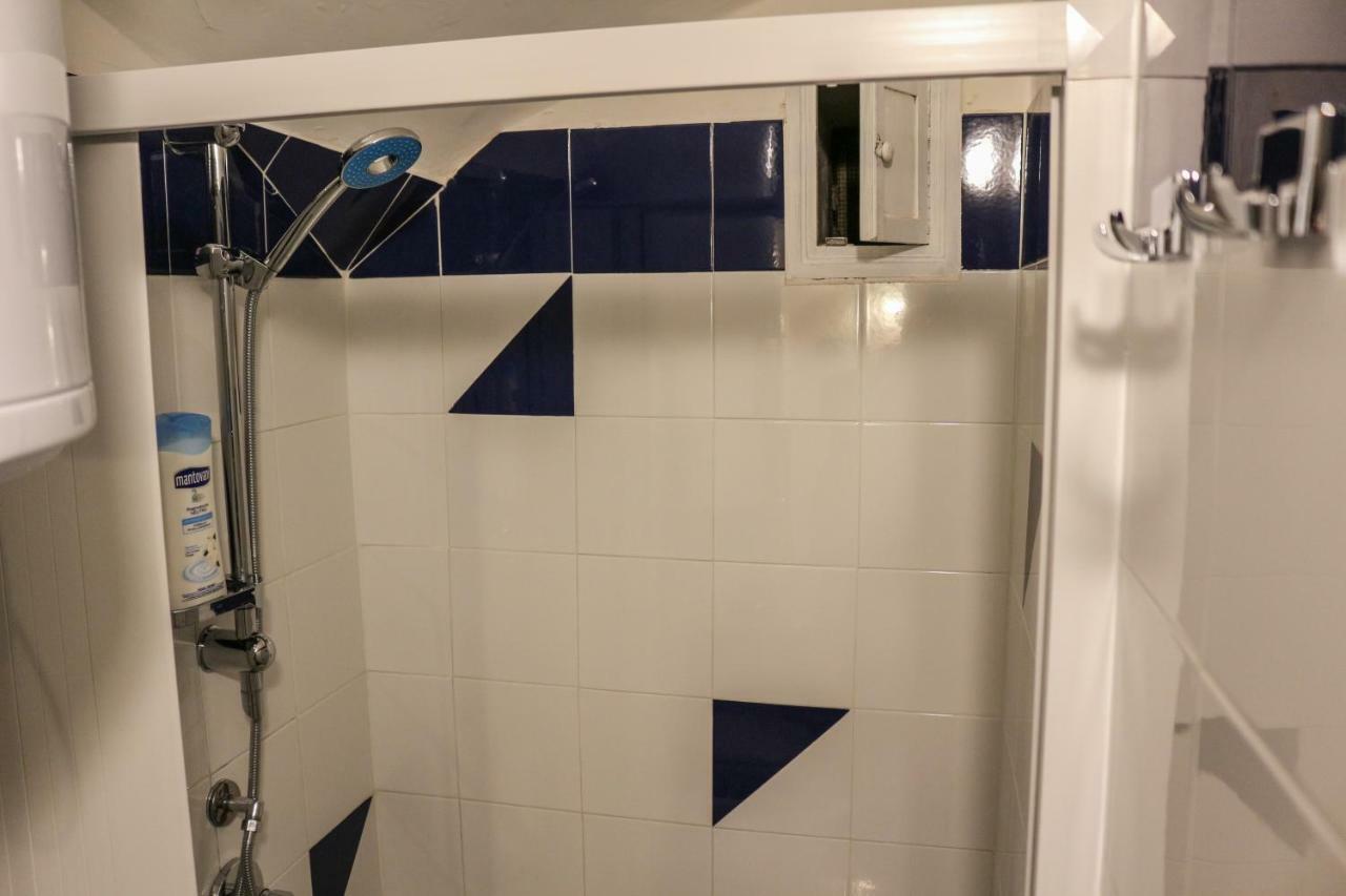 Small Suite Chiatamone Napoli Ngoại thất bức ảnh